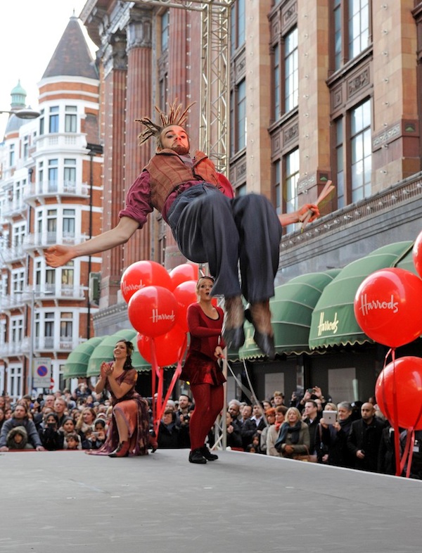Harrods Celebrates Its Winter Sale with Cirque Du Soleil Khaleejesque