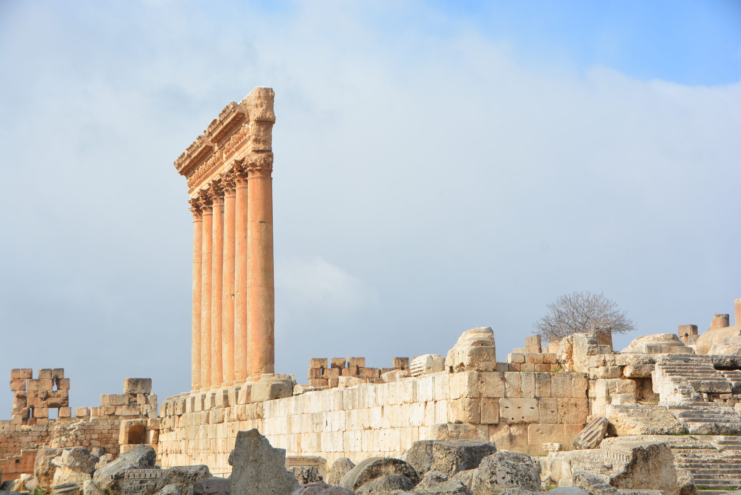 Experience a Virtual Tour to the Temples of Baalbek - Khaleejesque